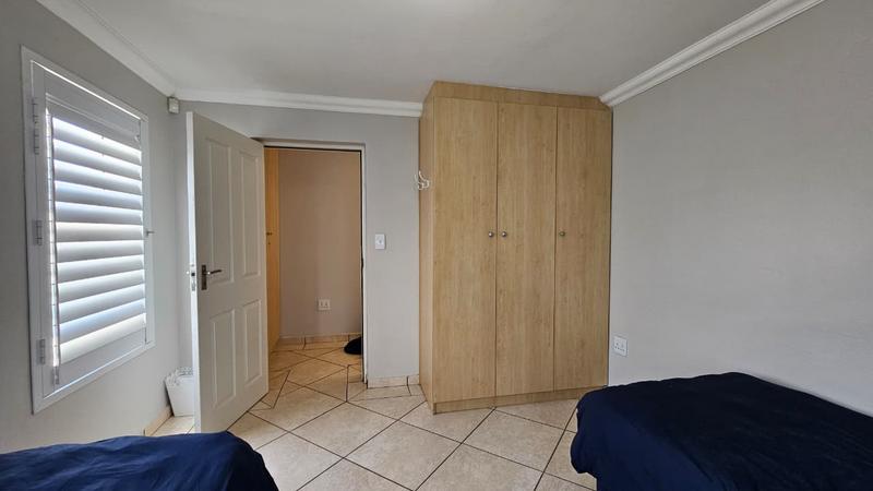 4 Bedroom Property for Sale in Lampiesbaai Western Cape